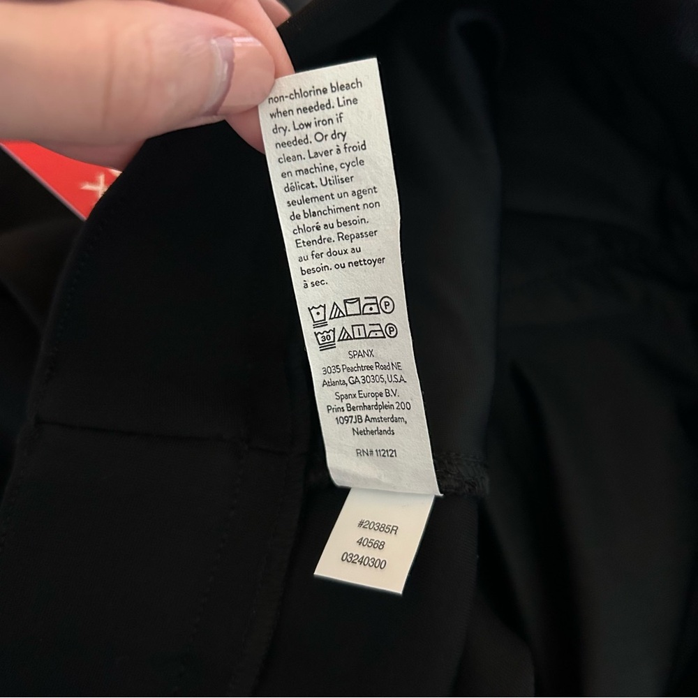 SPANX SPANXSmooth PerfectFit Ponte Wide Leg Pants in Black - Size Large - Picture 11 of 12